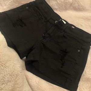 Boyfriend Fitted Shorts